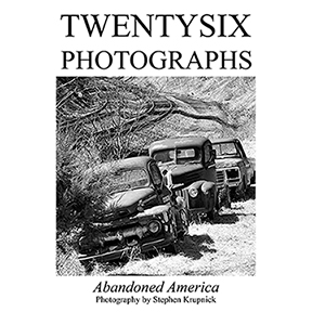 1-Cover-26-Photographs-White-Abandoned-America-925925360 1-Cover-26-Photographs-White-Abandoned-America-925925360