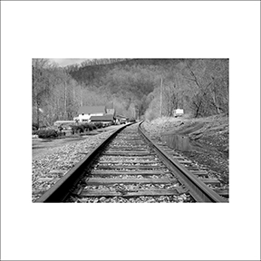 27-P3300108-925925360-BW 27-P3300108-925925360-BW