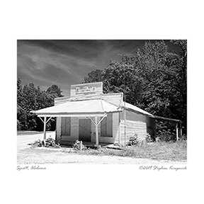 _5270270-p8511360-BW-BLS _5270270-p8511360-BW-BLS
